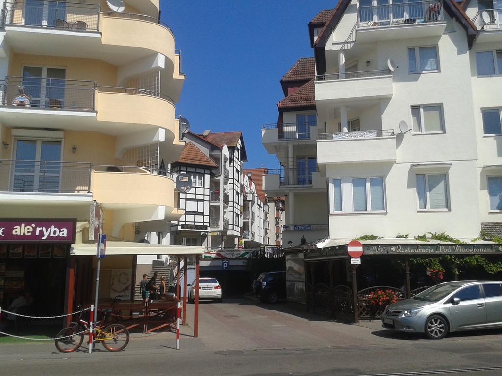 Apartament Portowy Z Garazem, Ul Towarowa 코워브제크 외부 사진