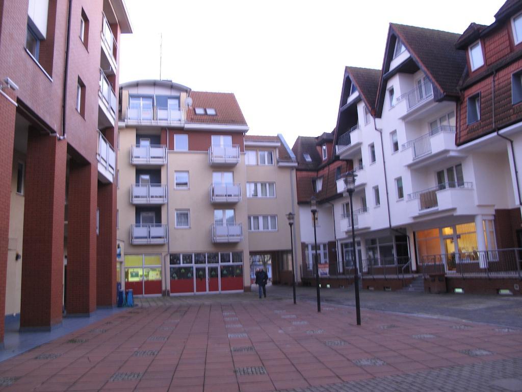 Apartament Portowy Z Garazem, Ul Towarowa 코워브제크 객실 사진